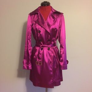 COPY - Double breasted belted trench coat